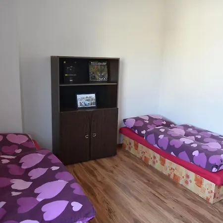 Comfortable With Free Parking Alloggio in famiglia *